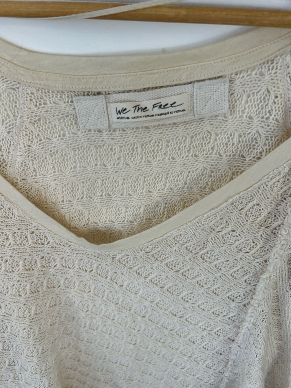 Free People Thien Hacci V Neck Sweater Size Medium - Picture 5 of 5
